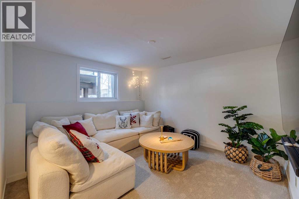 10 Somerside Manor Sw, Calgary, Alberta  T2Y 3G5 - Photo 30 - A2287395