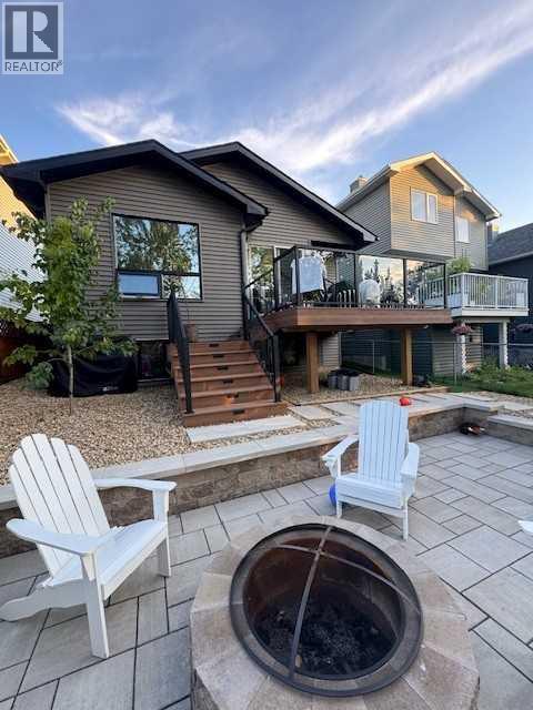 10 Somerside Manor Sw, Calgary, Alberta  T2Y 3G5 - Photo 5 - A2287395