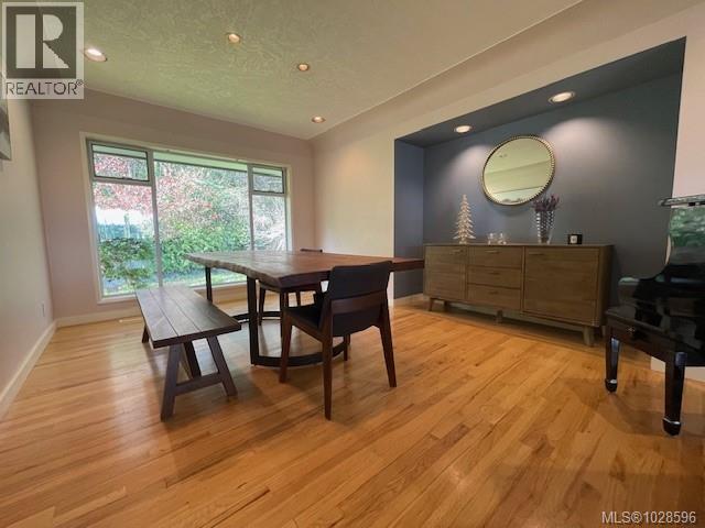 2559 Bermuda Pl, Saanich, British Columbia  V8P 3G2 - Photo 34 - 1028596