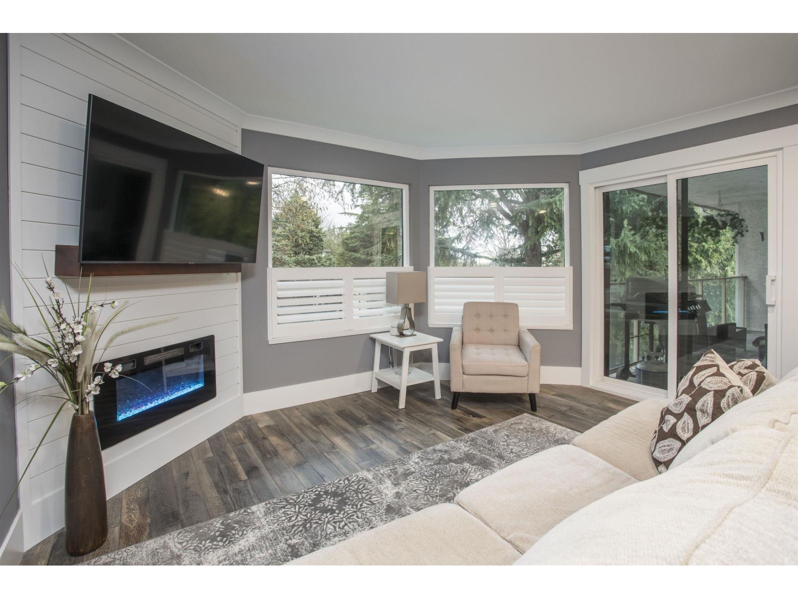 507 1350 VIDAL STREET, white rock, British Columbia