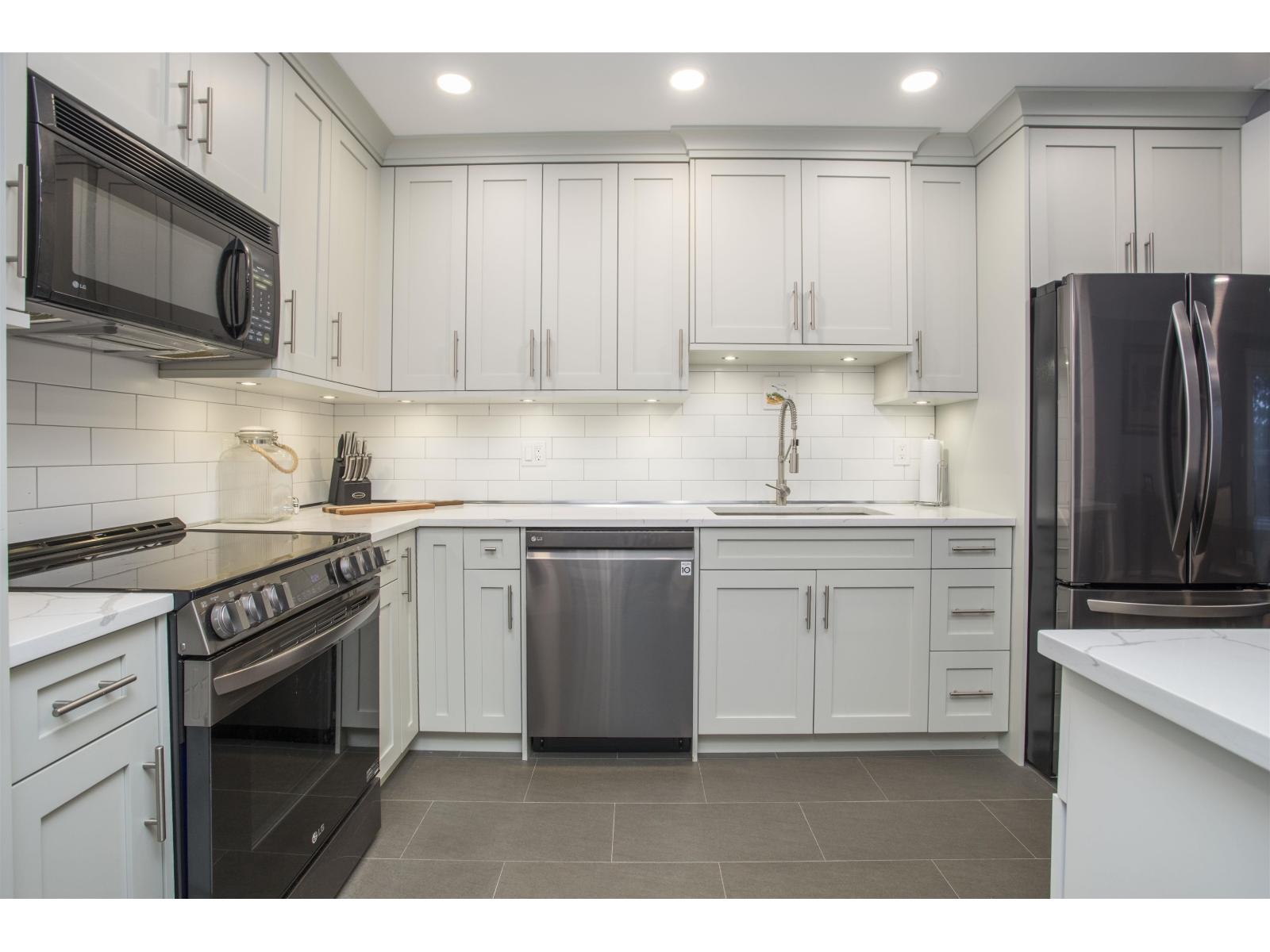 507 1350 Vidal Street, White Rock, British Columbia  V4B 5G6 - Photo 8 - R3098594