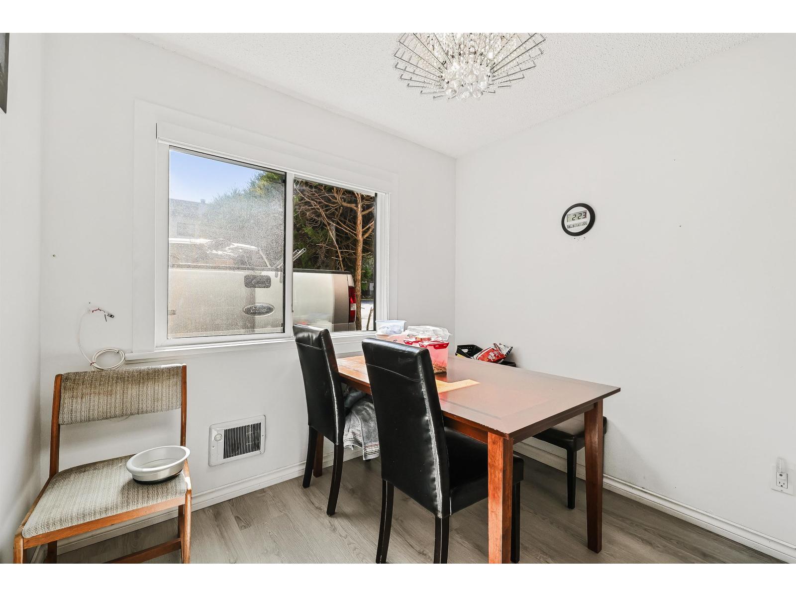 13345 70b Avenue, Surrey, British Columbia  V3W 7Z3 - Photo 13 - R3098263