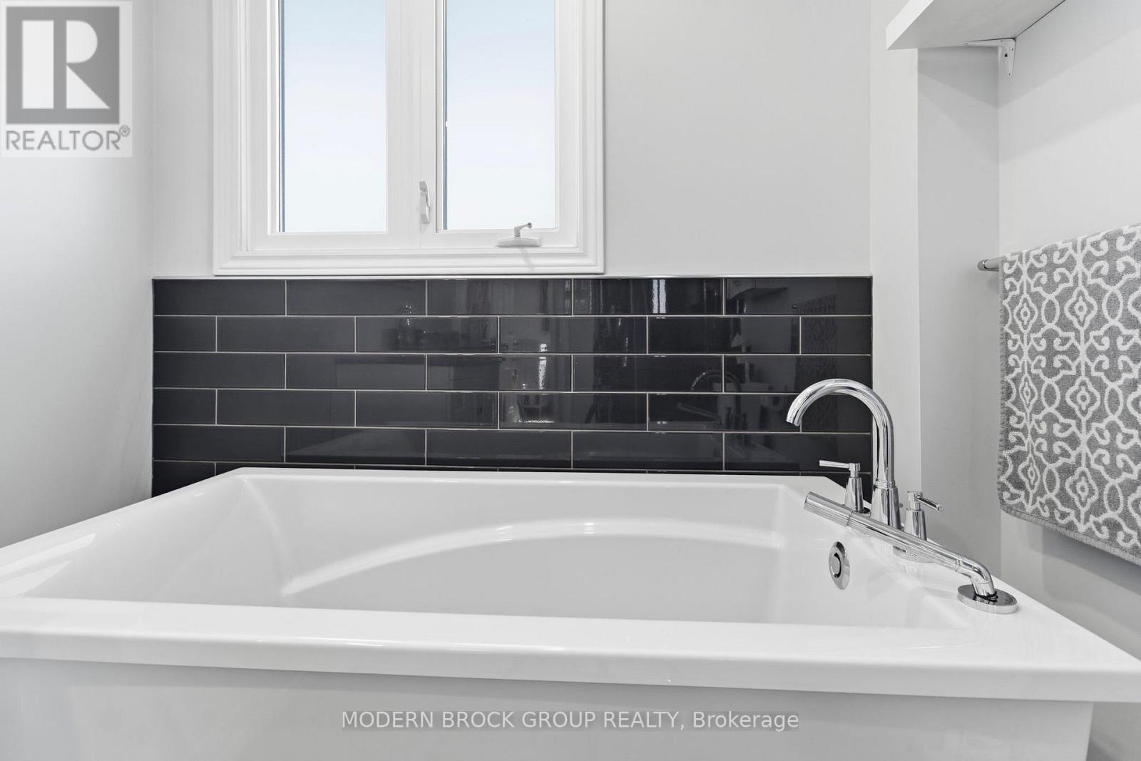 1338 Borden Crescent, Brockville, Ontario  K6V 5X5 - Photo 25 - X12872998