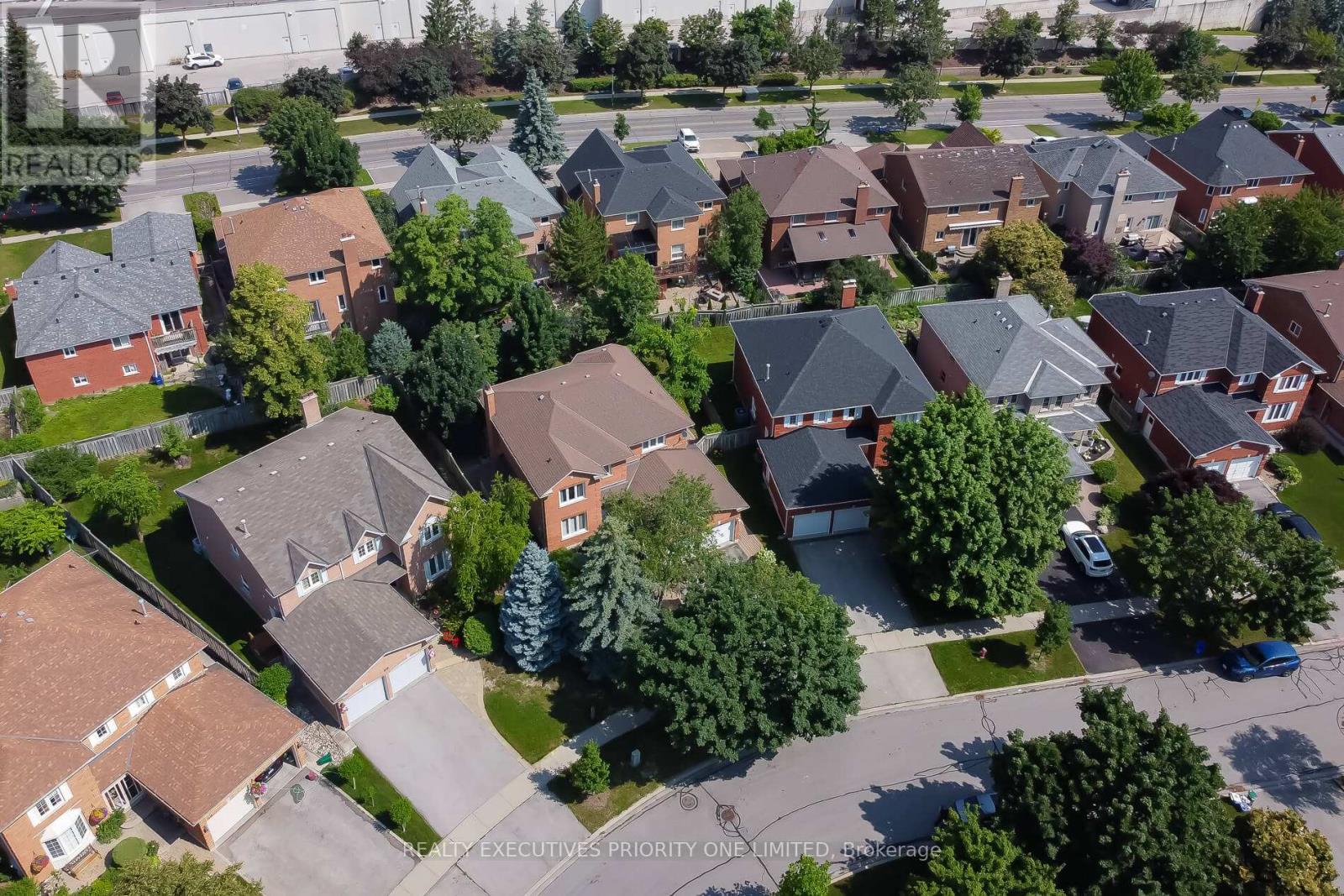 56 Nelson Circle, Newmarket, Ontario  L3X 1R2 - Photo 45 - N12868996