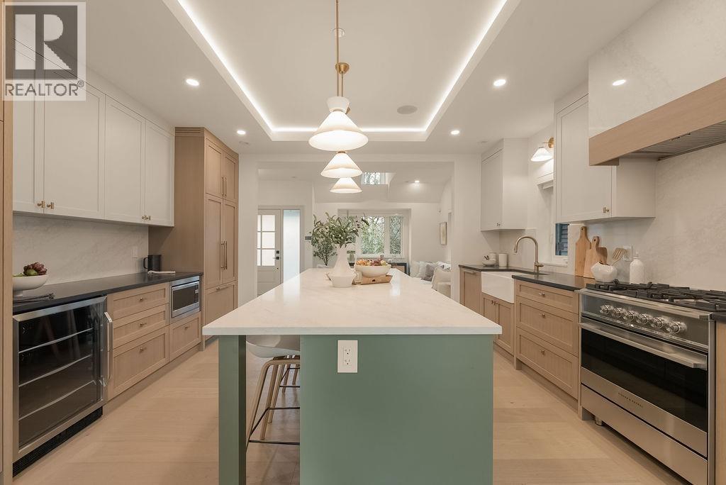 2542 Grant Street, Vancouver, British Columbia  V5K 3G7 - Photo 12 - R3098881