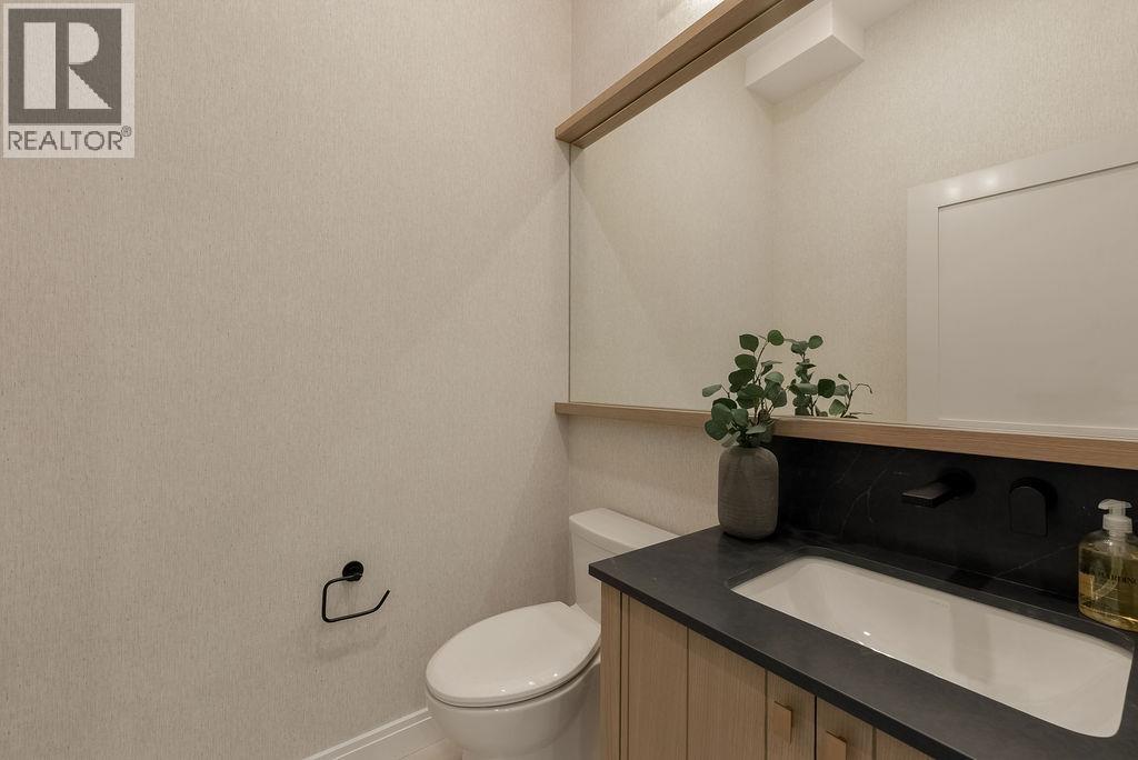 2544 Grant Street, Vancouver, British Columbia  V5K 3G7 - Photo 10 - R3098884