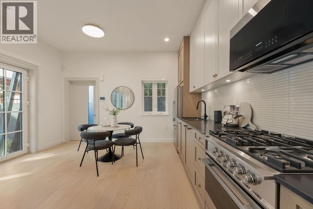 2544 Grant Street, Vancouver, British Columbia  V5K 3G7 - Photo 9 - R3098884