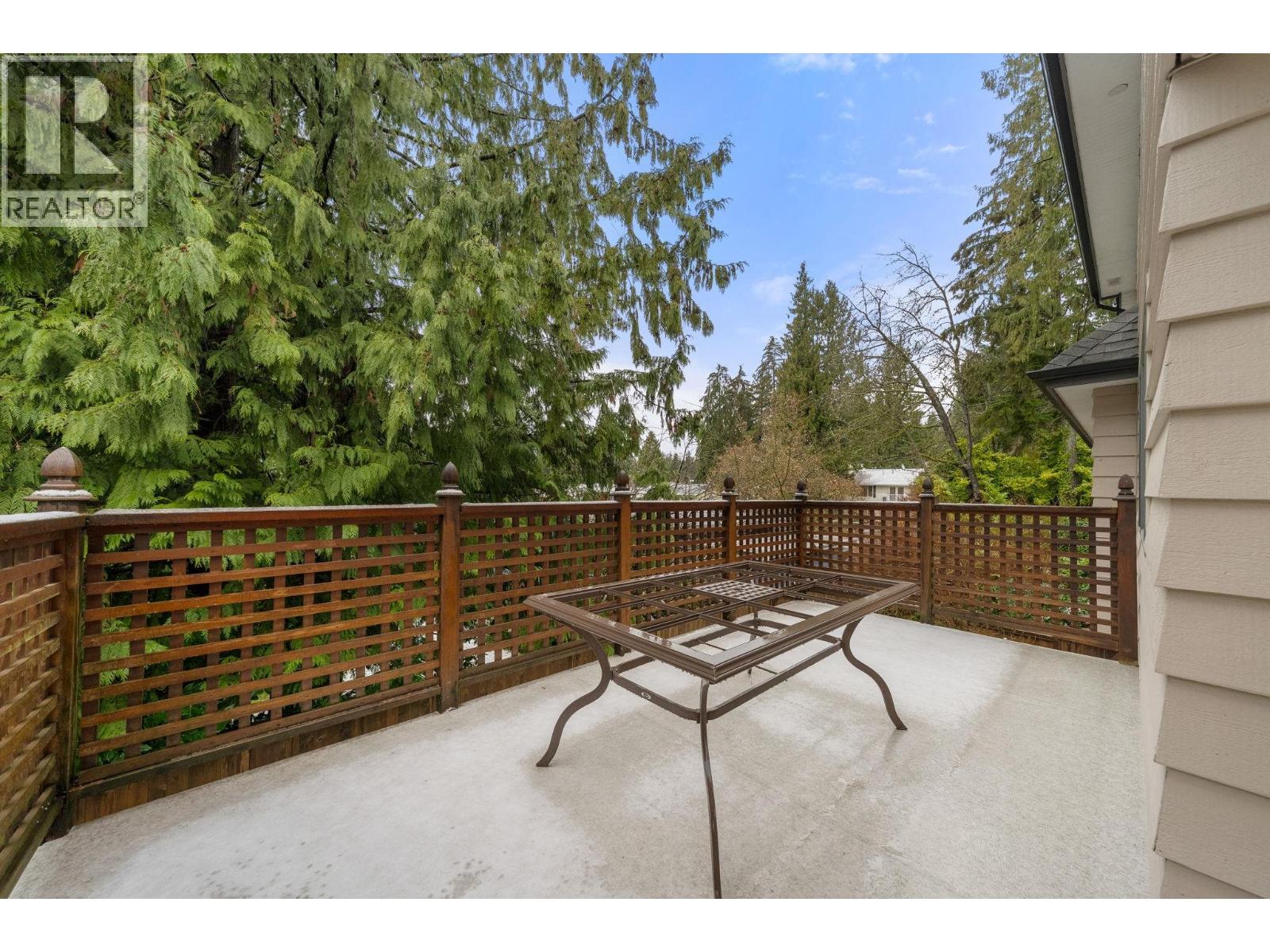 4877 Cedarcrest Avenue, North Vancouver, British Columbia  V7R 3R6 - Photo 18 - R3098858