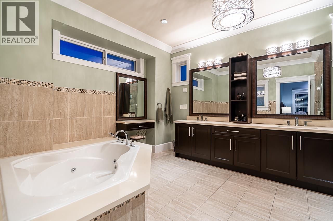 8445 15th Avenue, Burnaby, British Columbia  V3N 1Y1 - Photo 17 - R3098865