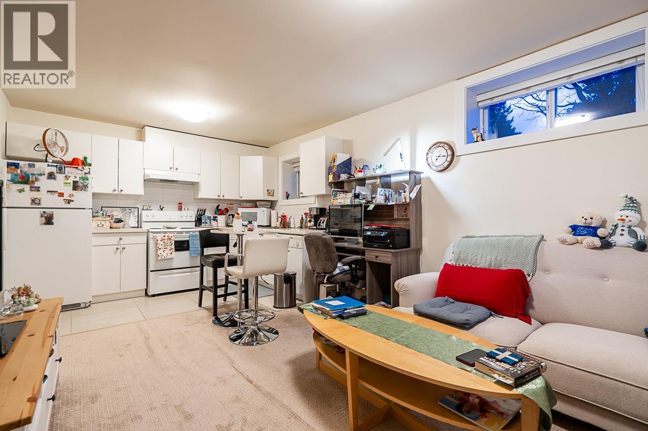 8445 15th Avenue, Burnaby, British Columbia  V3N 1Y1 - Photo 28 - R3098865