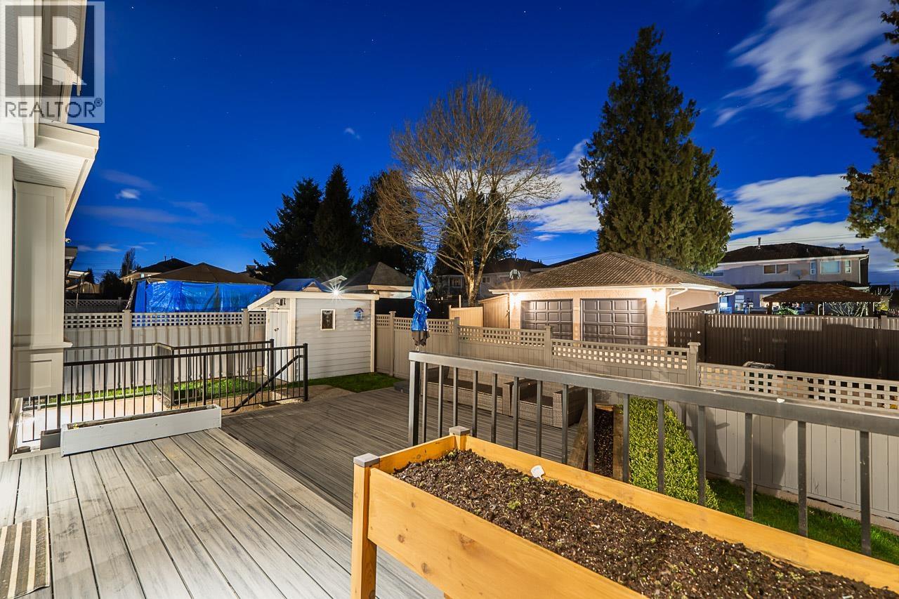 8445 15th Avenue, Burnaby, British Columbia  V3N 1Y1 - Photo 31 - R3098865