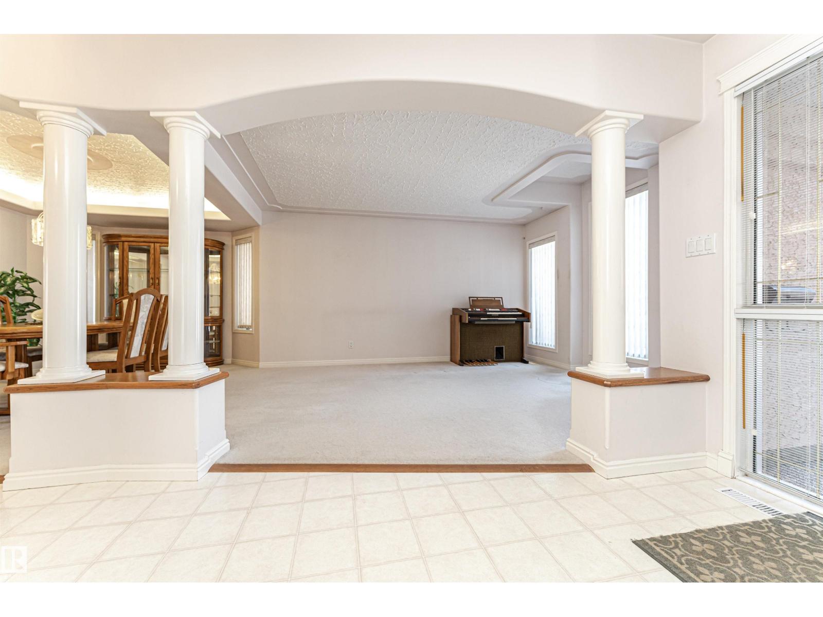 33 Everest Cr, St. Albert, Alberta  T8N 6C3 - Photo 7 - E4476918