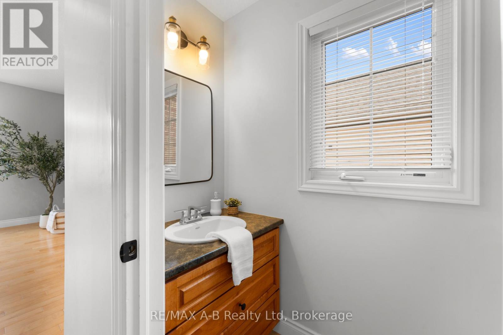 77 Guest Court, St. Marys, Ontario  N4X 1E5 - Photo 23 - X12873012