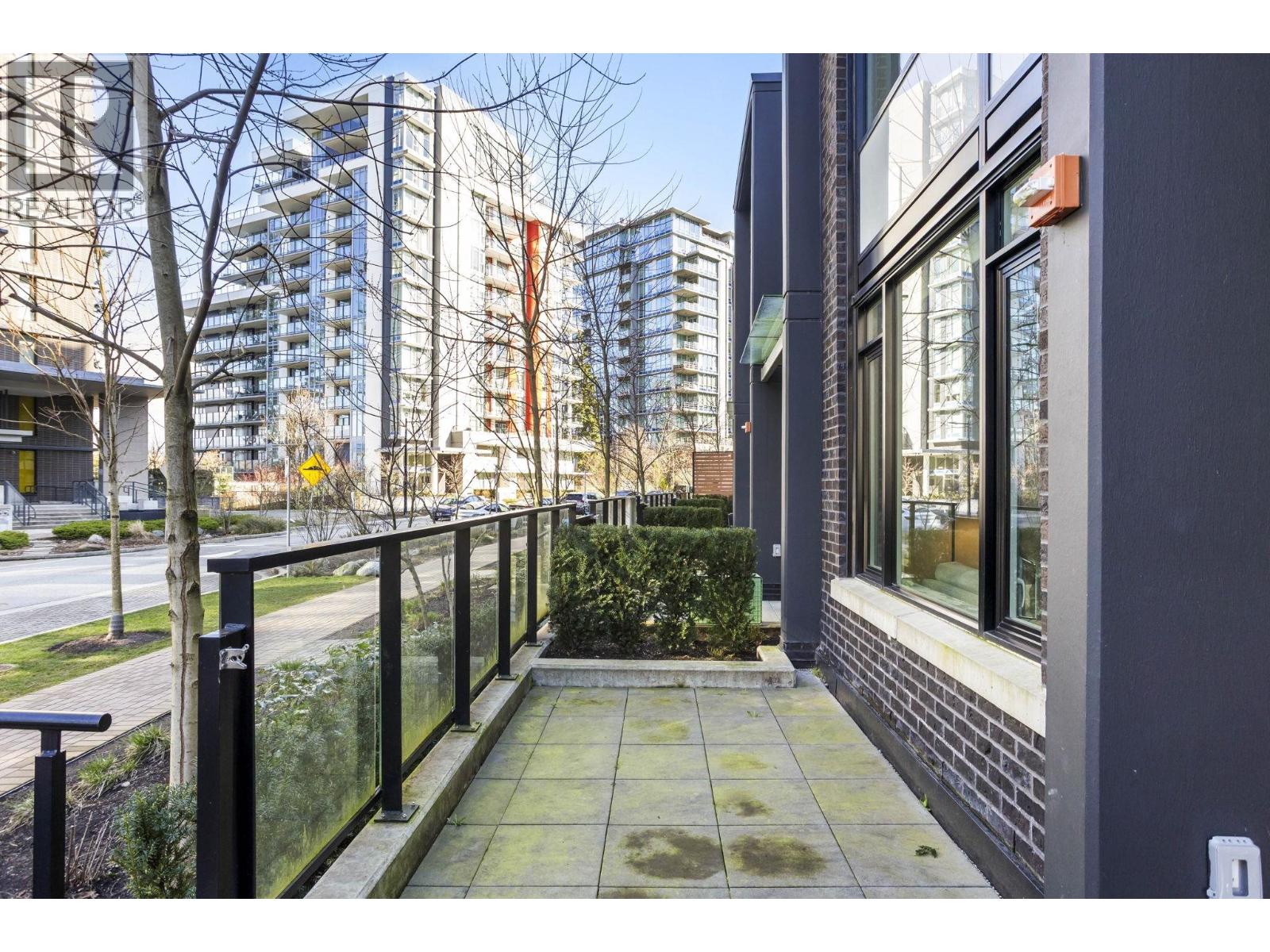 108 8761 University Crescent, Burnaby, British Columbia  V5A 4Y8 - Photo 4 - R3094895