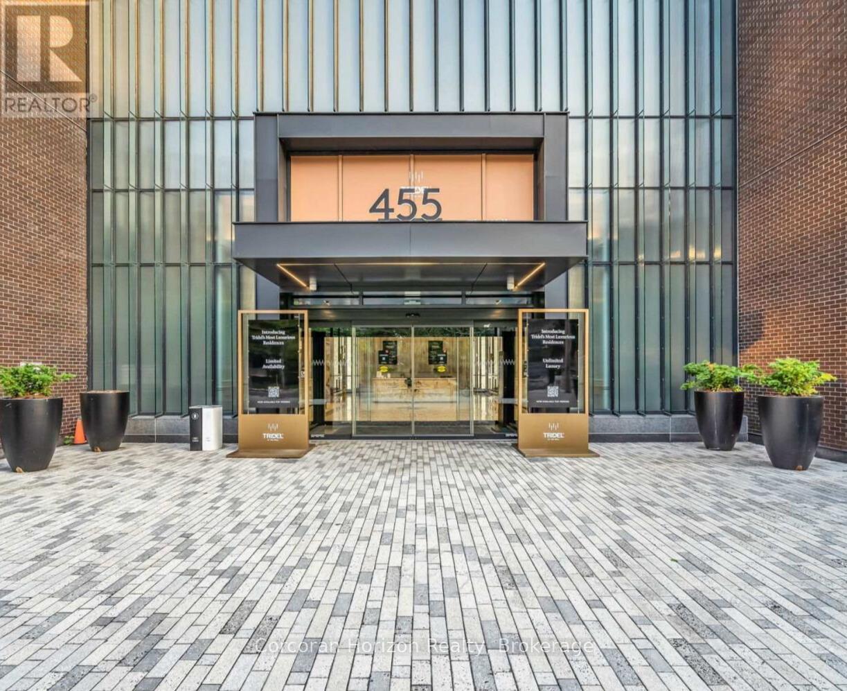 610 - 455 WELLINGTON STREET W, Toronto, Ontario