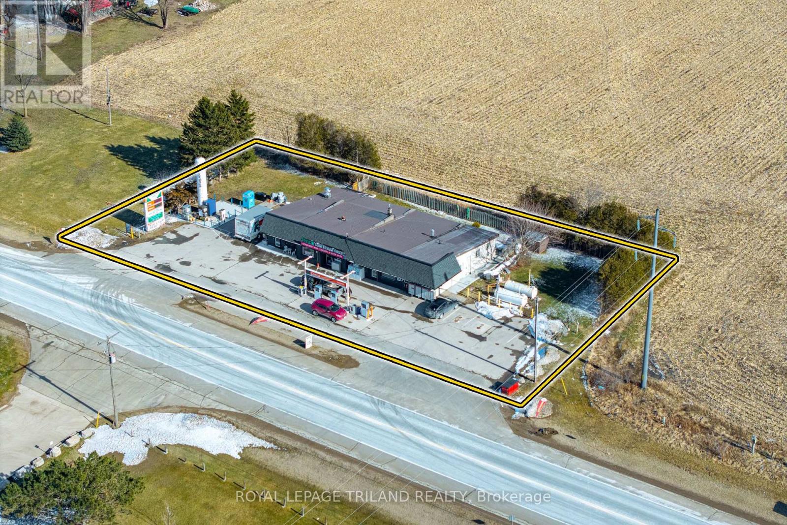 71146 Bluewater Highway, South Huron, Ontario  N0M 1T0 - Photo 38 - X12873016