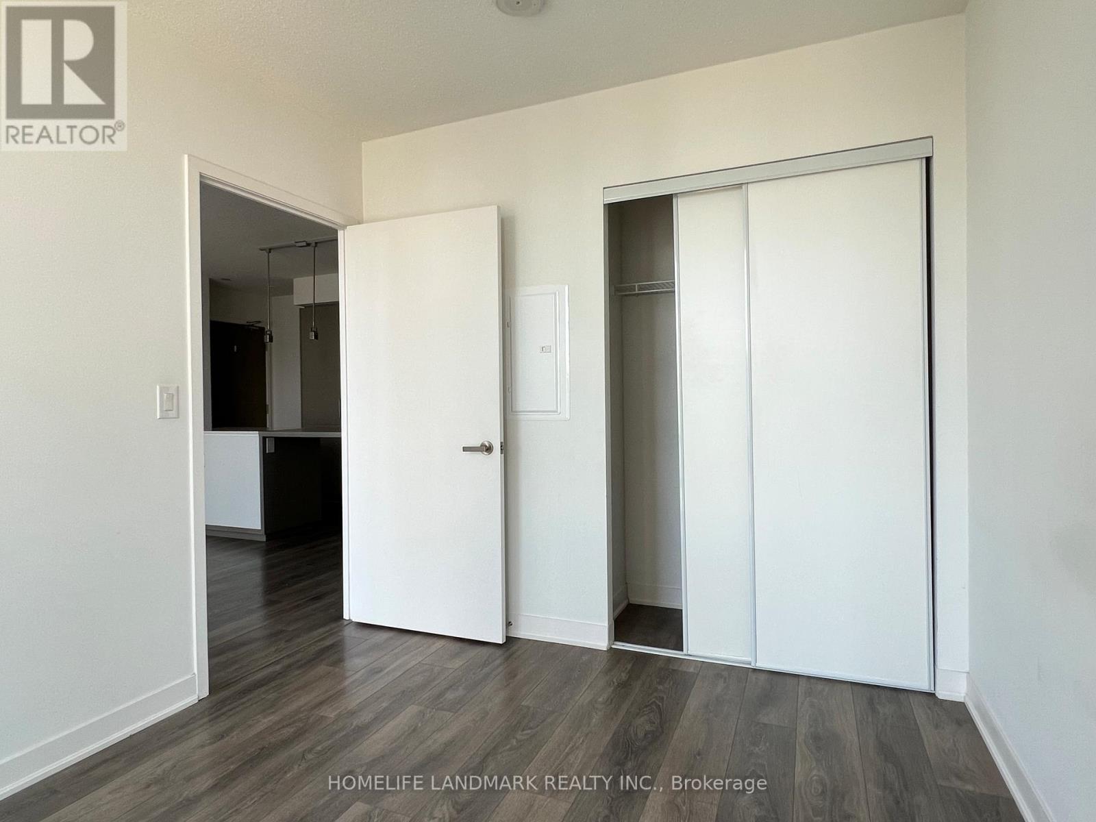 2806 - 88 Harbour Street, Toronto, Ontario  M5J 1B7 - Photo 8 - C12872944