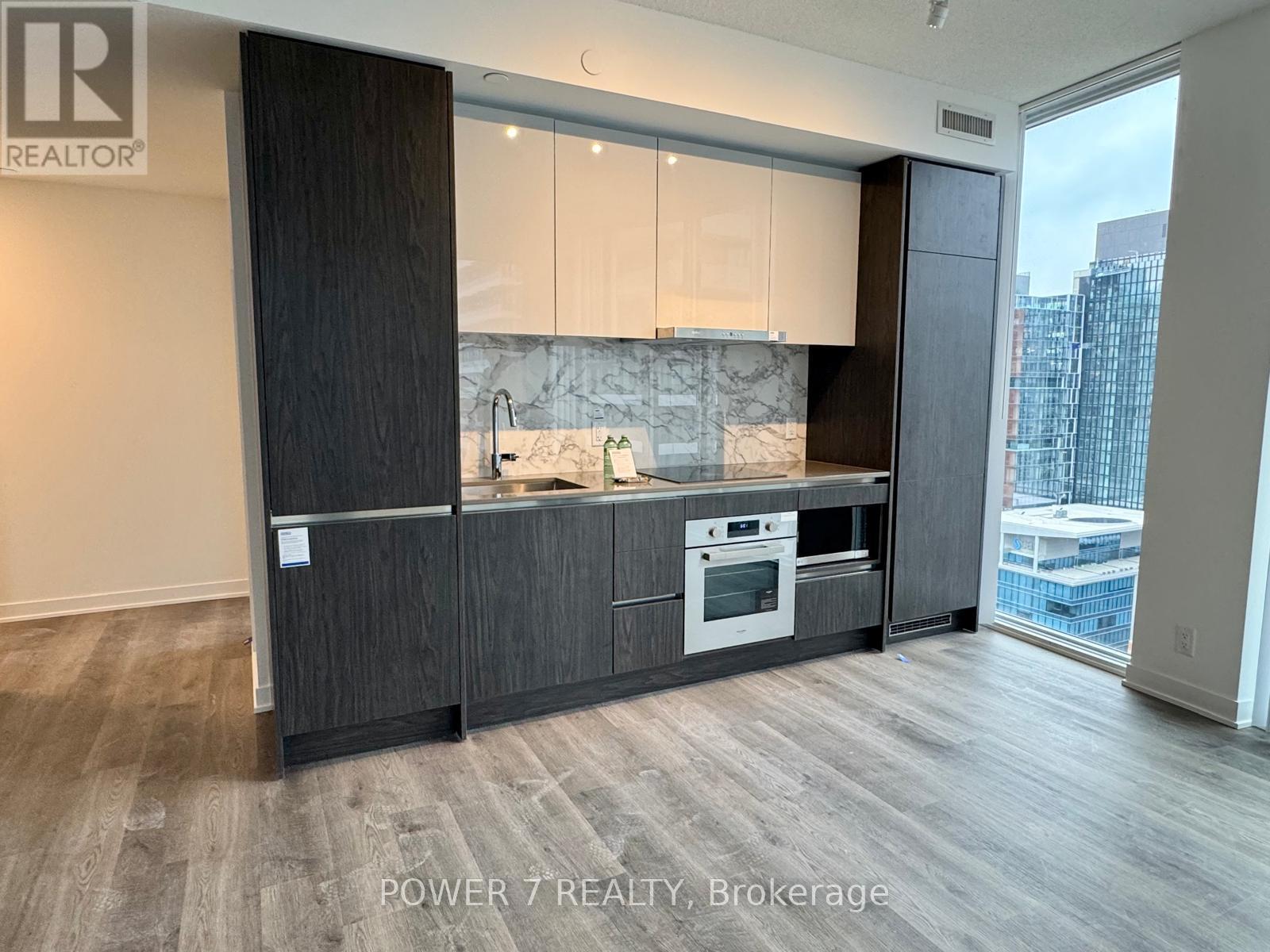 2406 - 180 Front Street E, Toronto, Ontario  M5A 0A9 - Photo 7 - C12873032