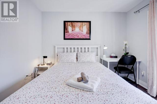 28 Earlton Road, Toronto, Ontario  M1T 2R3 - Photo 35 - E12872978