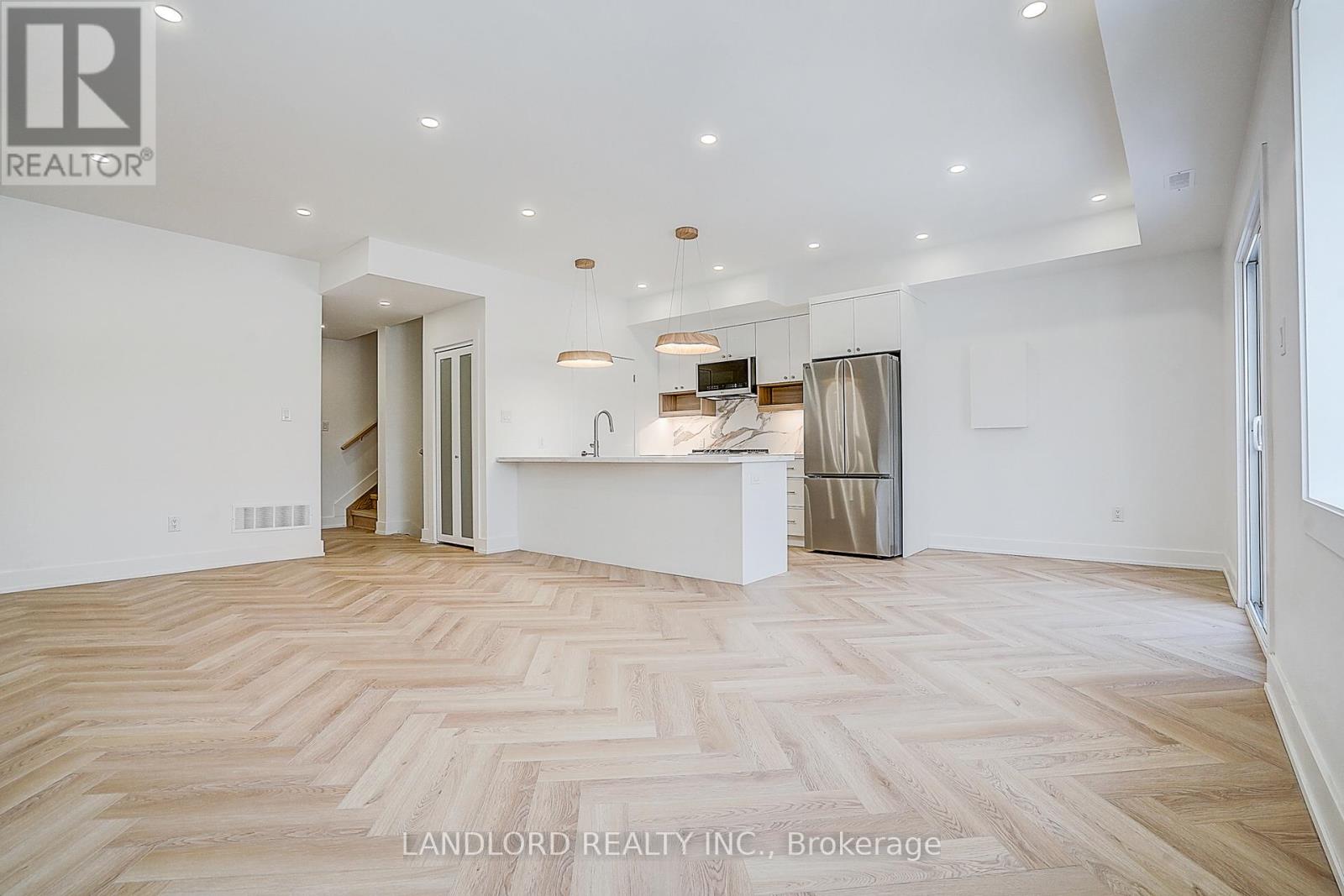 2 - 1146 Broadview Avenue, Toronto, Ontario  M4K 2S5 - Photo 10 - E12872996