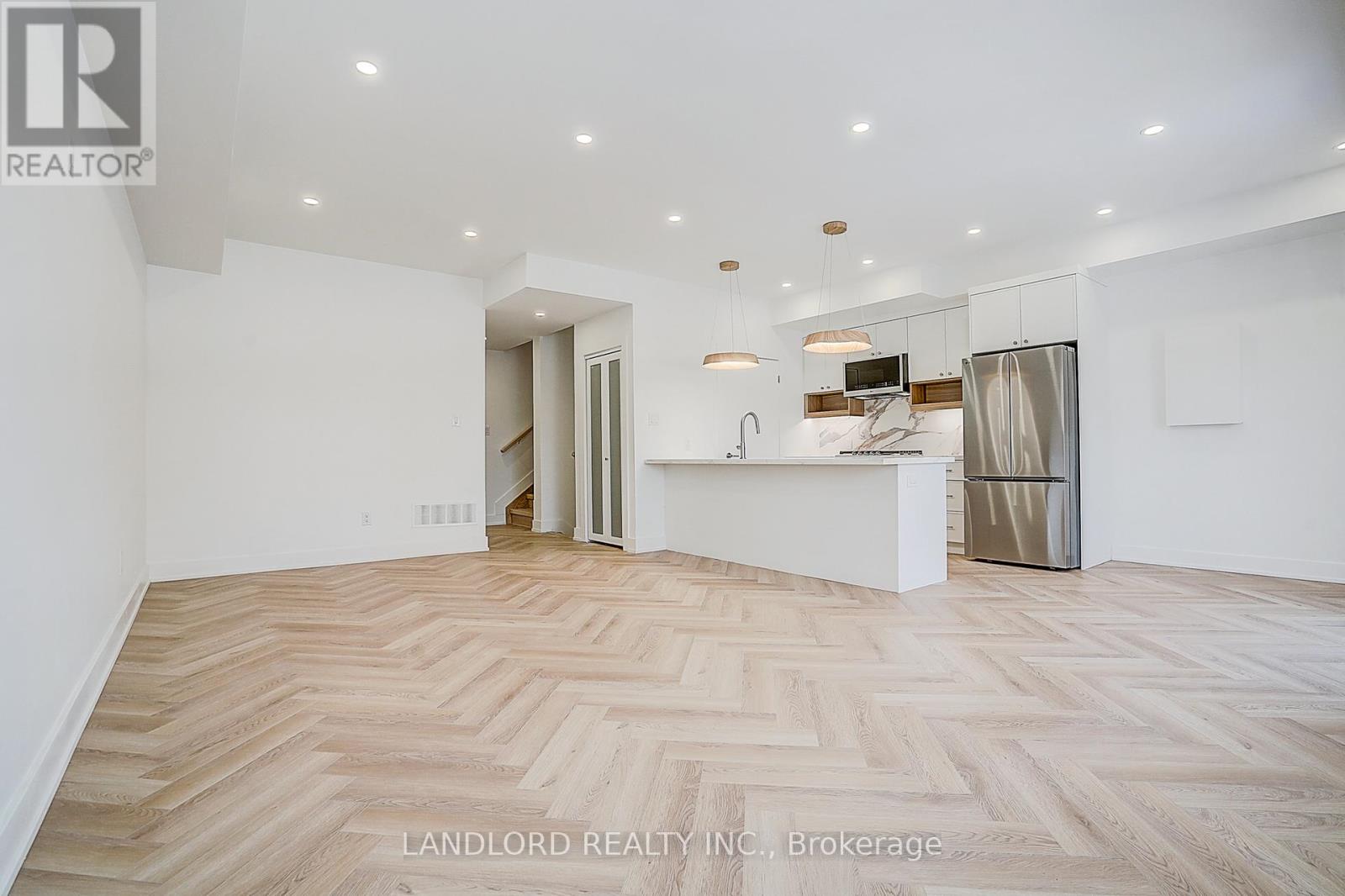 2 - 1146 Broadview Avenue, Toronto, Ontario  M4K 2S5 - Photo 11 - E12872996