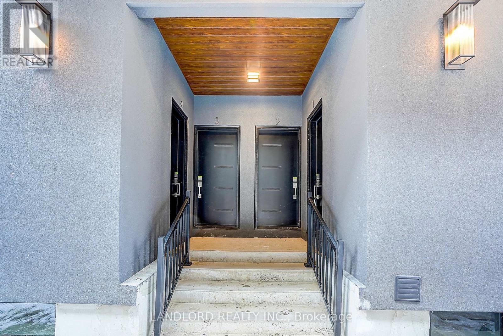 2 - 1146 Broadview Avenue, Toronto, Ontario  M4K 2S5 - Photo 4 - E12872996