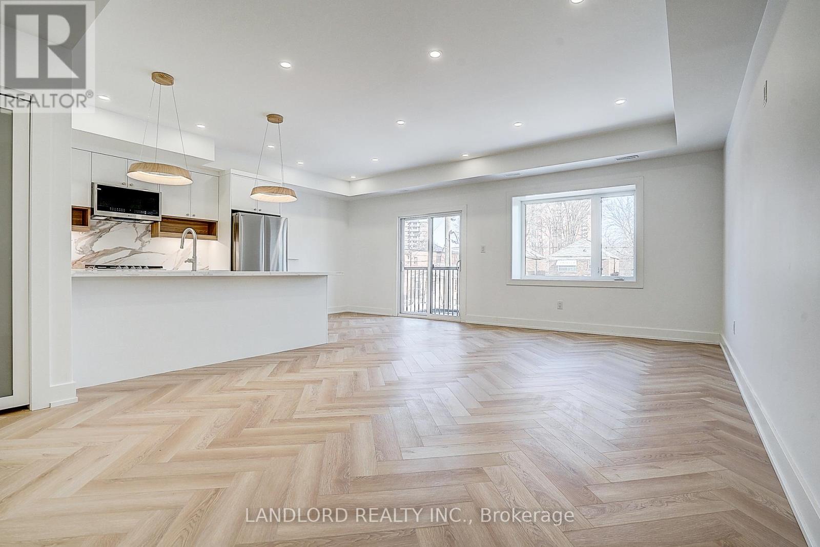 2 - 1146 Broadview Avenue, Toronto, Ontario  M4K 2S5 - Photo 9 - E12872996