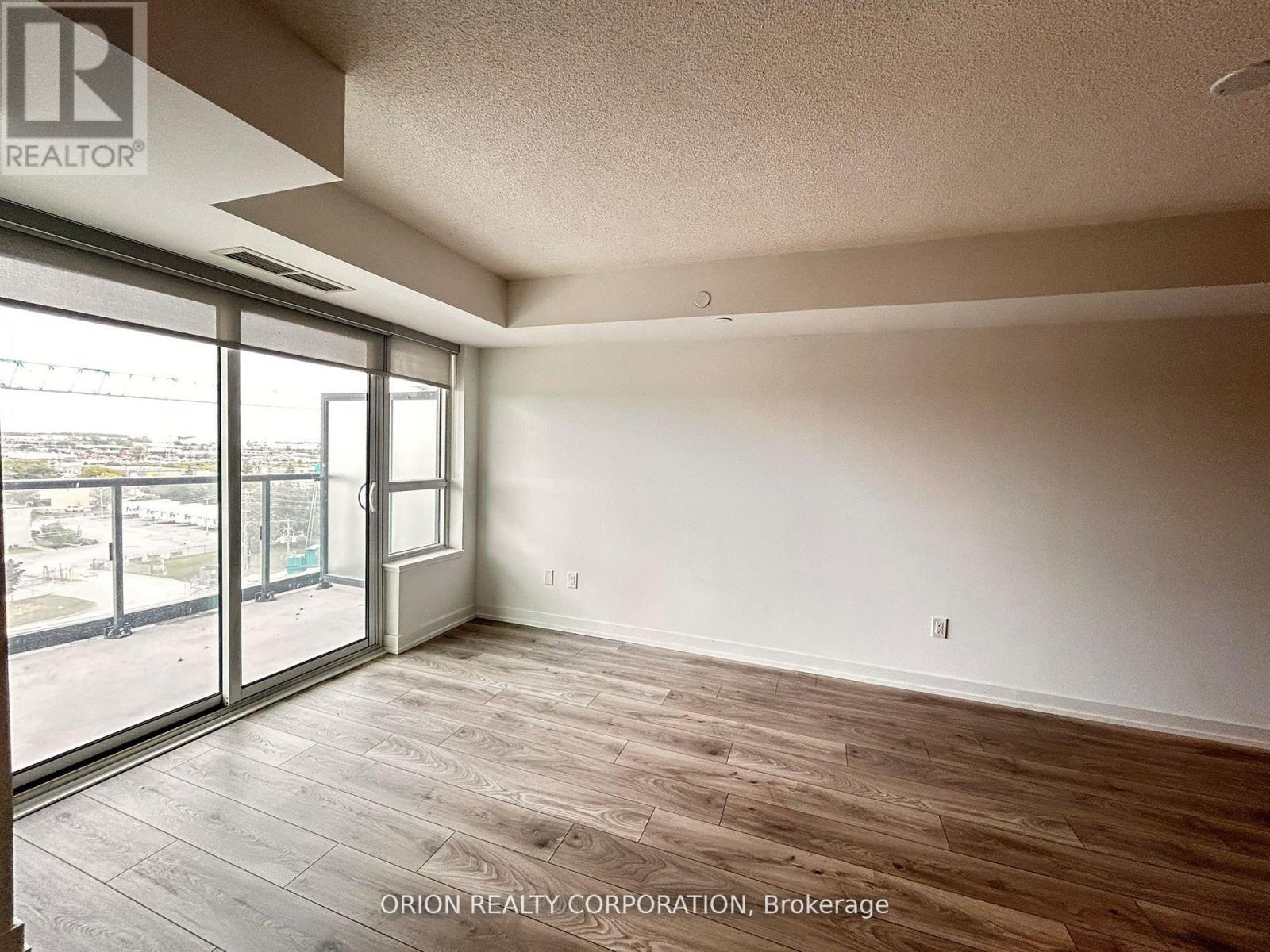 910 - 1455 Celebration Drive, Pickering (Bay Ridges), Ontario  L1W 0C3 - Photo 7 - E12873020