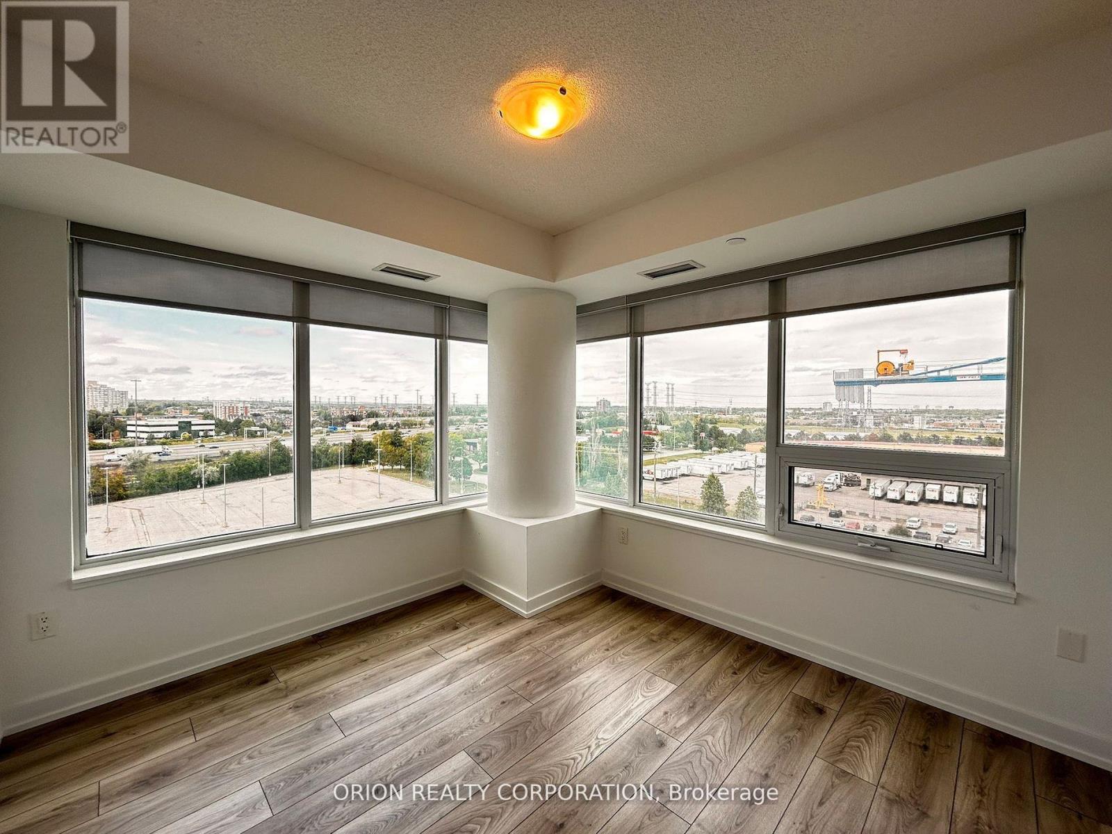 910 - 1455 Celebration Drive, Pickering (Bay Ridges), Ontario  L1W 0C3 - Photo 8 - E12873020