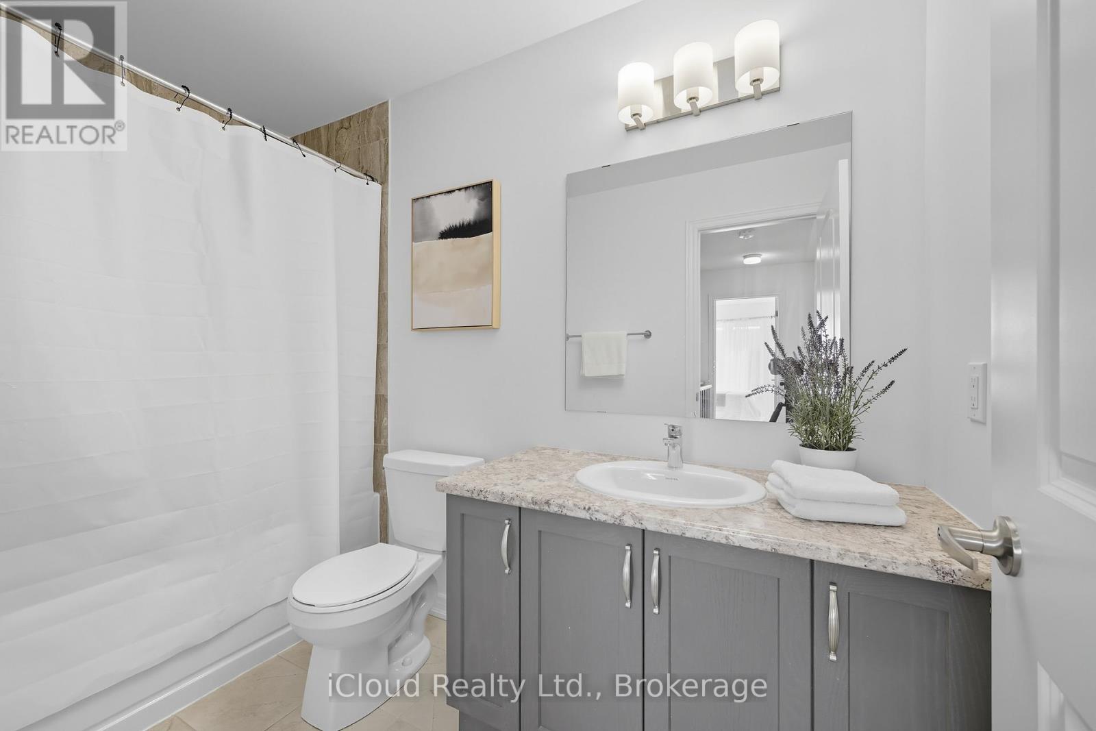 1117 Lockie Drive, Oshawa, Ontario  L1L 0R9 - Photo 10 - E12873042