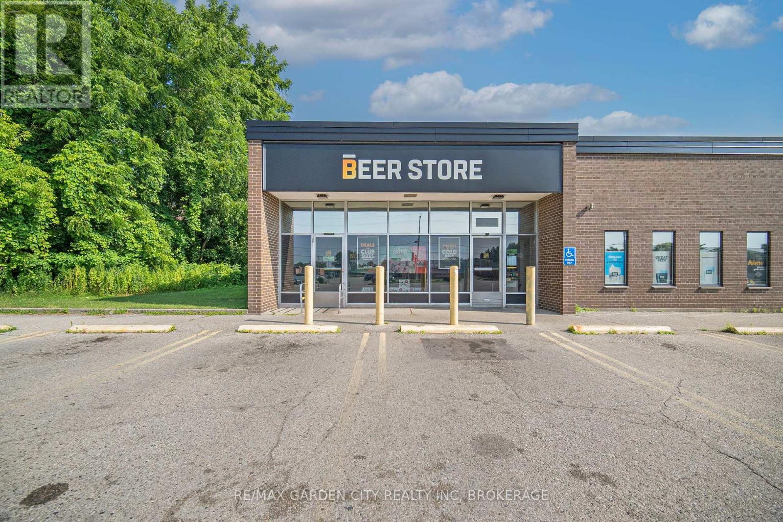 114 Concession St Street, Tillsonburg, Ontario  N4G 1P7 - Photo 2 - X12872966