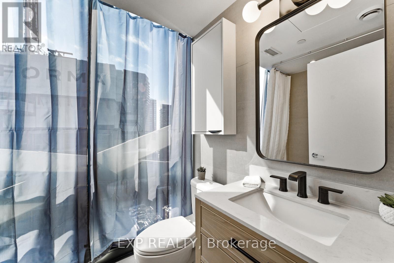 2906 - 224 King Street W, Toronto, Ontario  M5H 0A6 - Photo 16 - C12833926