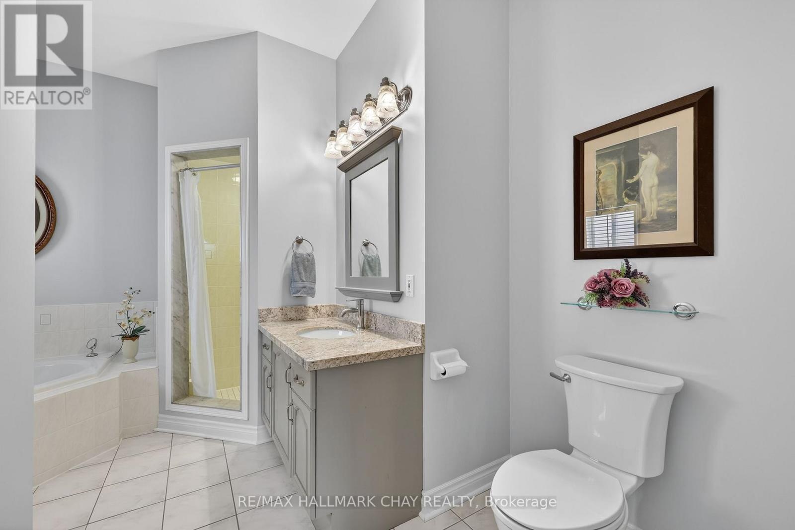 4 Darling Crescent, New Tecumseth, Ontario  L9R 1P4 - Photo 24 - N12873036