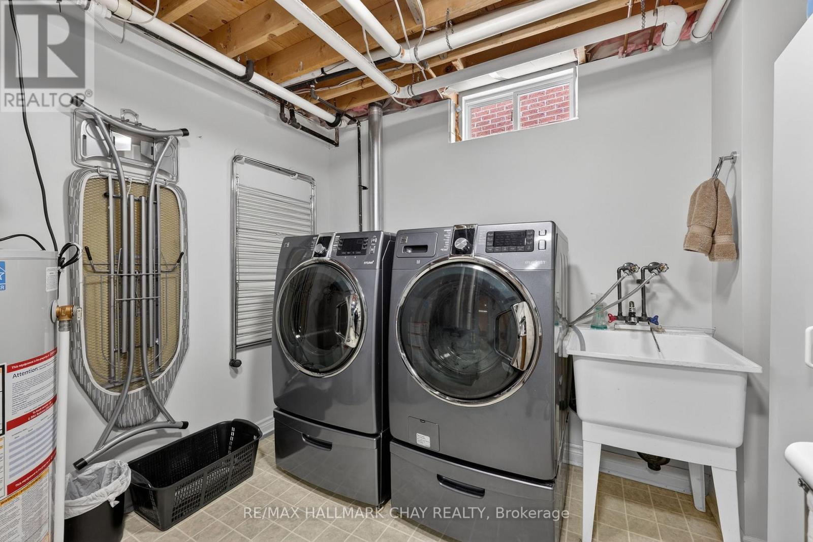 4 Darling Crescent, New Tecumseth, Ontario  L9R 1P4 - Photo 39 - N12873036