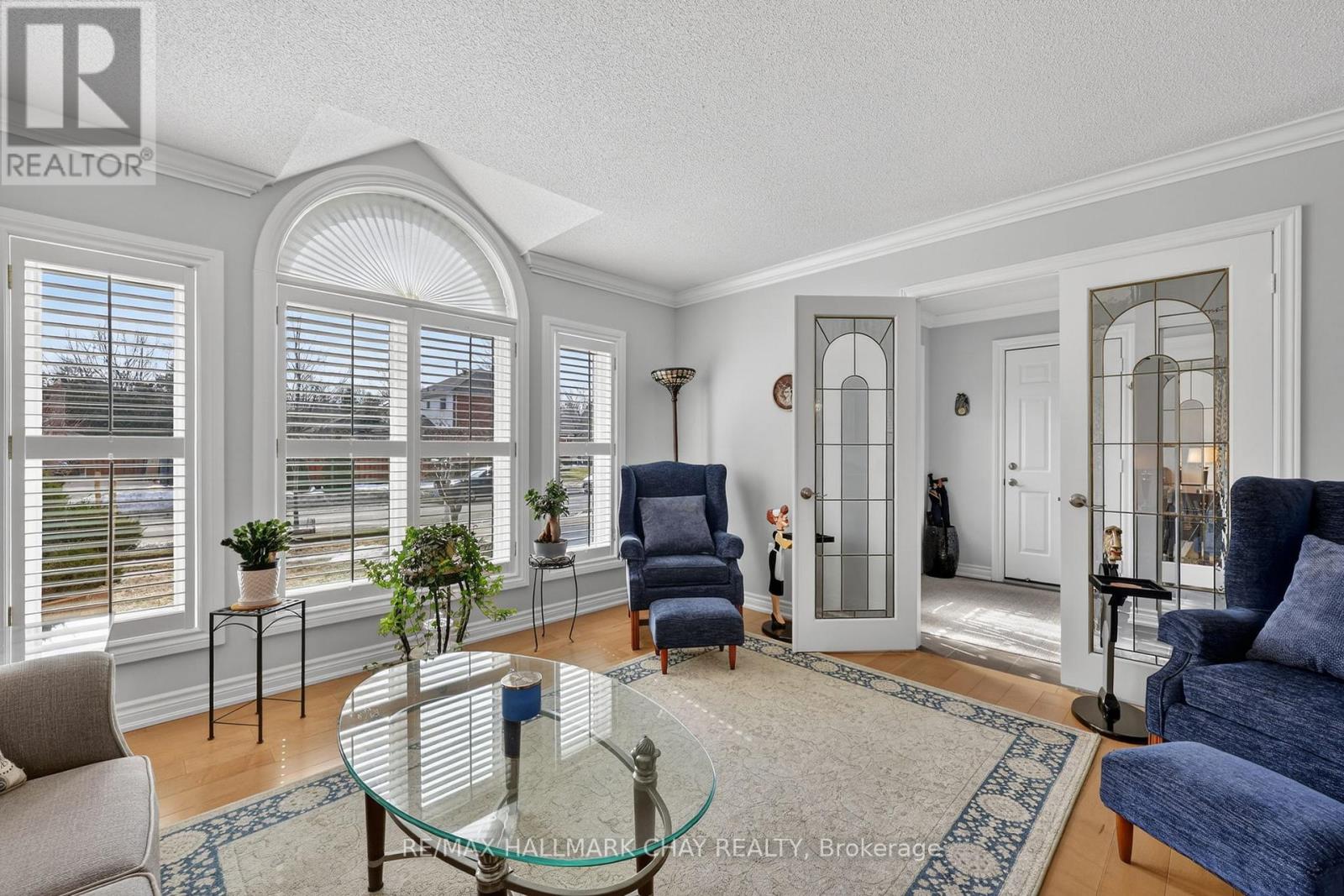 4 Darling Crescent, New Tecumseth, Ontario  L9R 1P4 - Photo 8 - N12873036