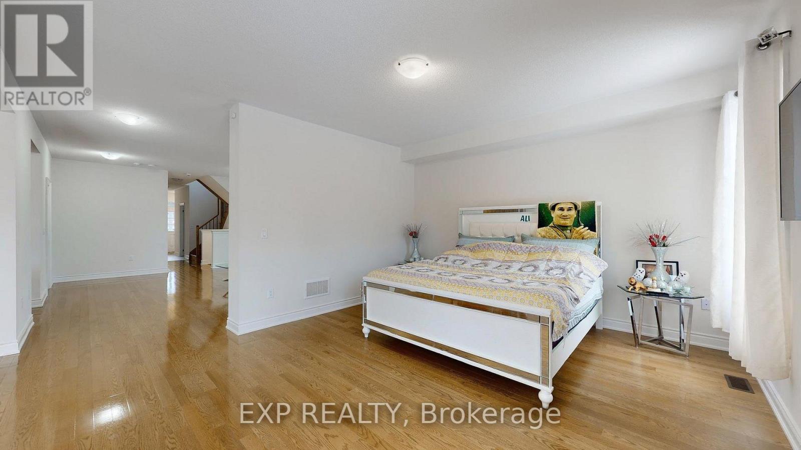 19 Meadow Vista Crescent, East Gwillimbury, Ontario  L9N 0T4 - Photo 15 - N12873040