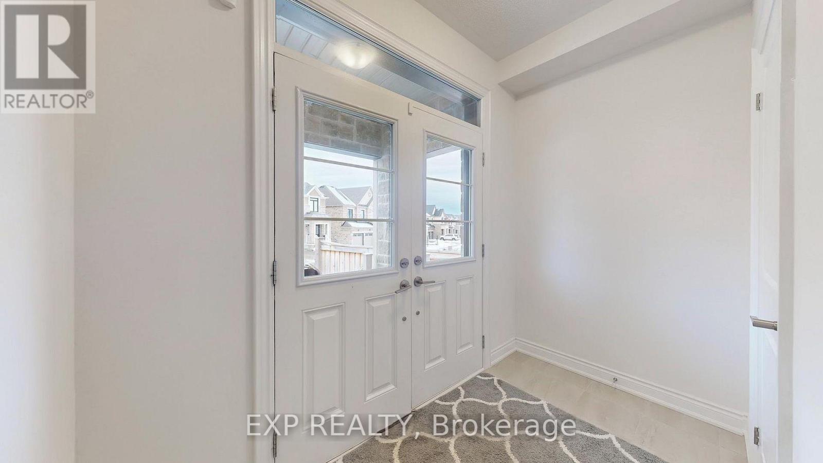 19 Meadow Vista Crescent, East Gwillimbury, Ontario  L9N 0T4 - Photo 18 - N12873040