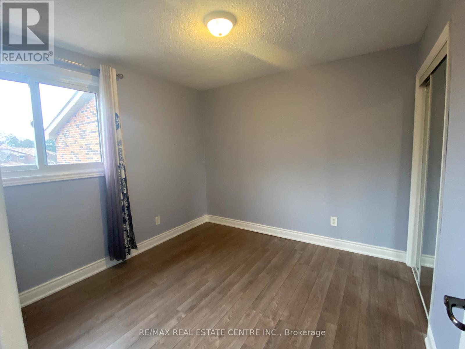 17 - 2755 Windwood Drive, Mississauga, Ontario  L5N 2C8 - Photo 15 - W12852650