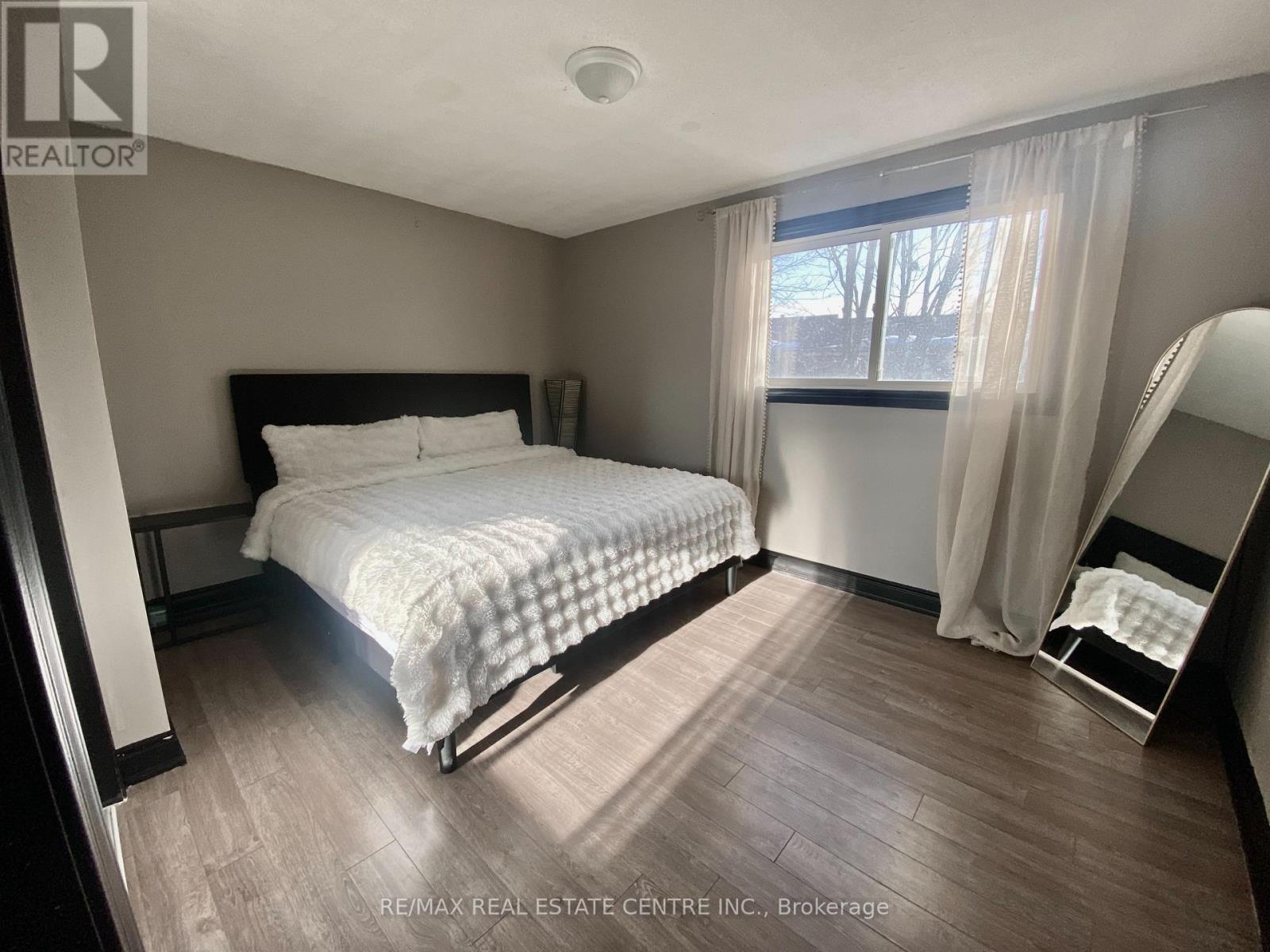 17 - 2755 Windwood Drive, Mississauga, Ontario  L5N 2C8 - Photo 13 - W12852650