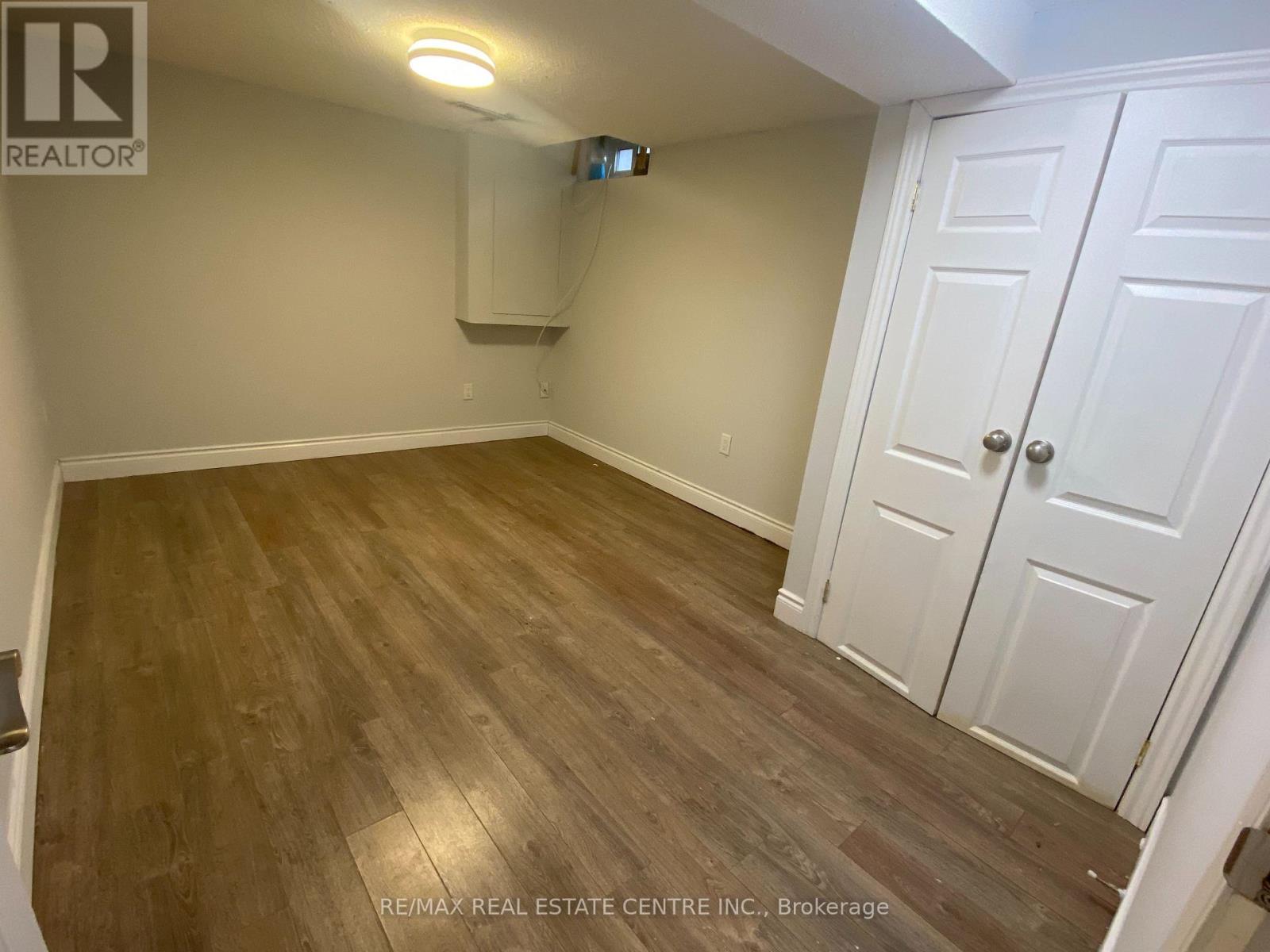 17 - 2755 Windwood Drive, Mississauga, Ontario  L5N 2C8 - Photo 19 - W12852650