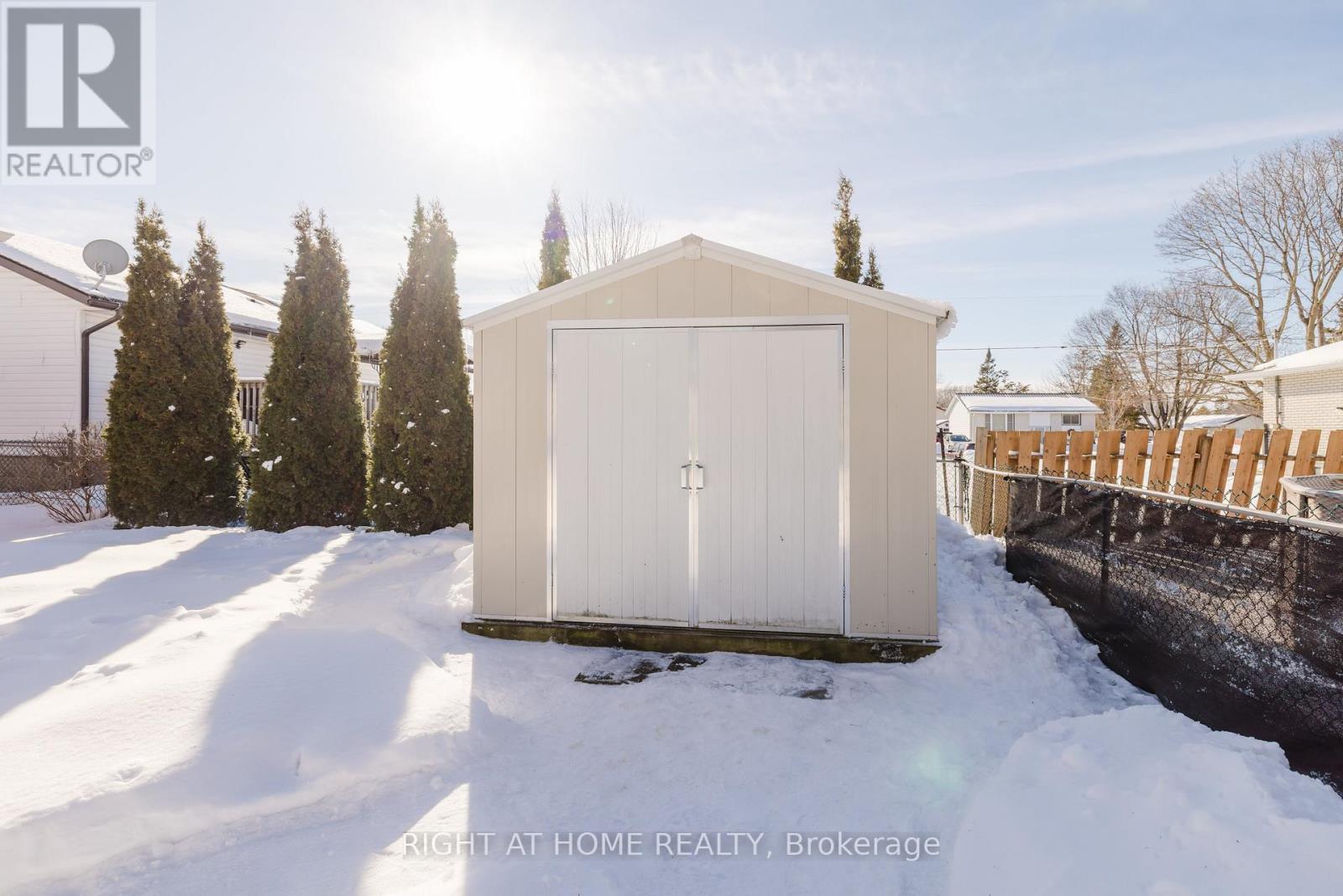 31 Thorncliffe Drive, Belleville, Ontario  K8P 4L3 - Photo 19 - X12820266