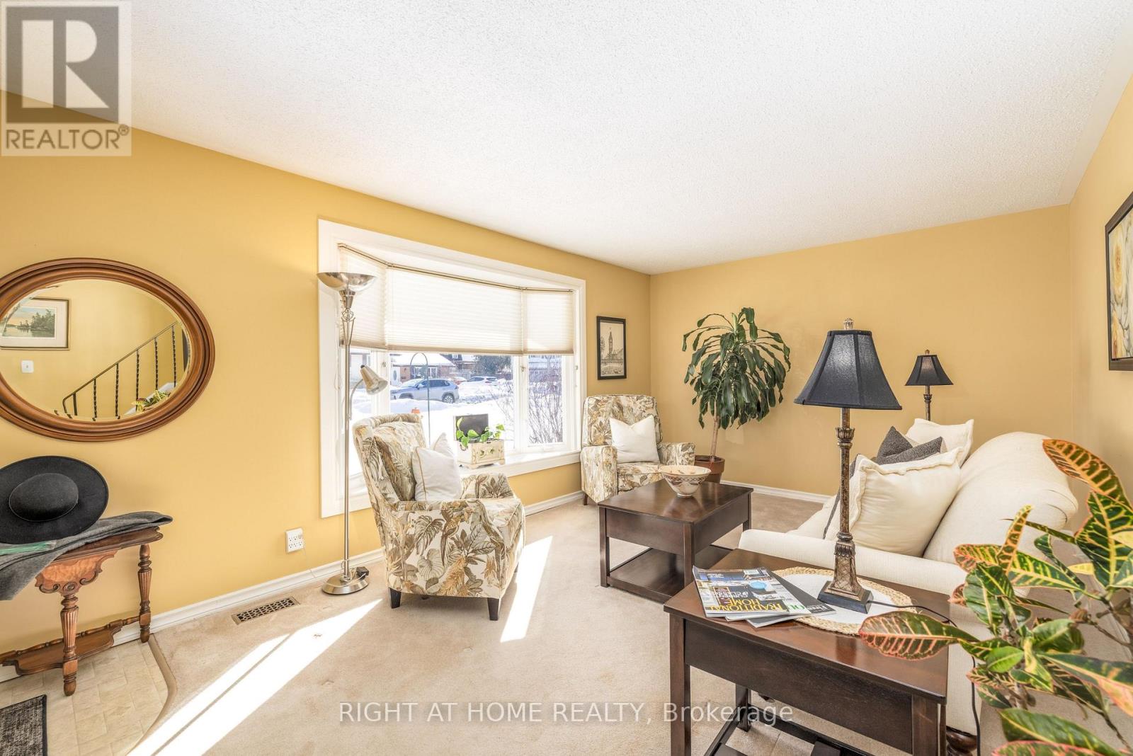 31 Thorncliffe Drive, Belleville, Ontario  K8P 4L3 - Photo 4 - X12820266