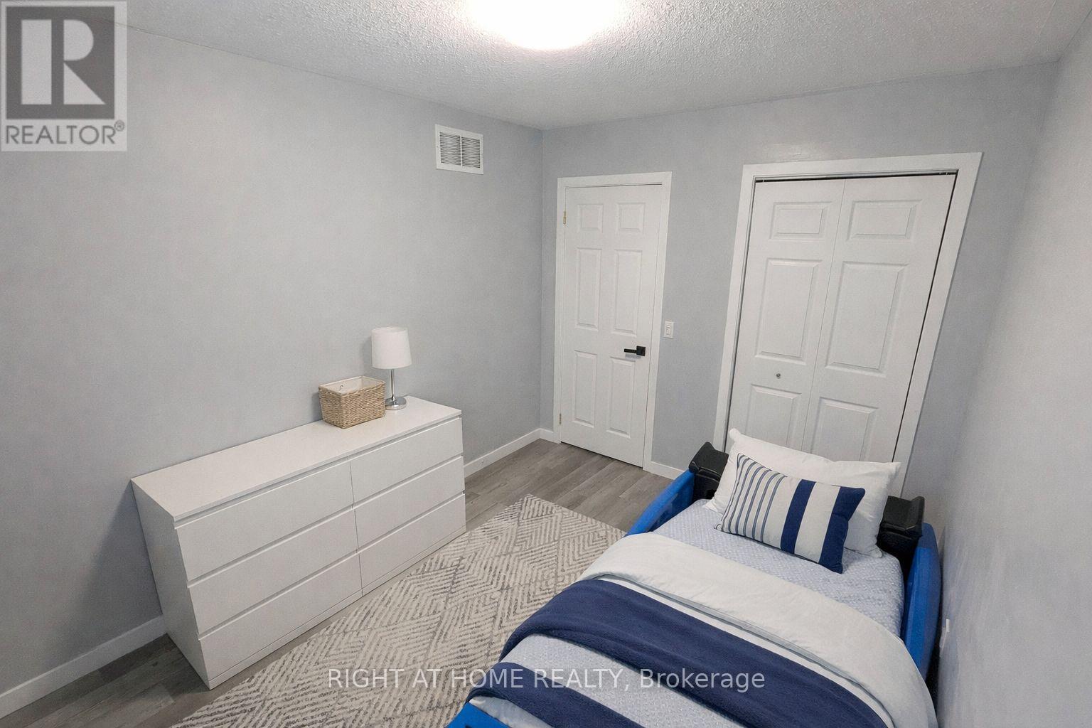 5 Michelle Drive, Orillia, Ontario  L3V 0B3 - Photo 21 - S12872962