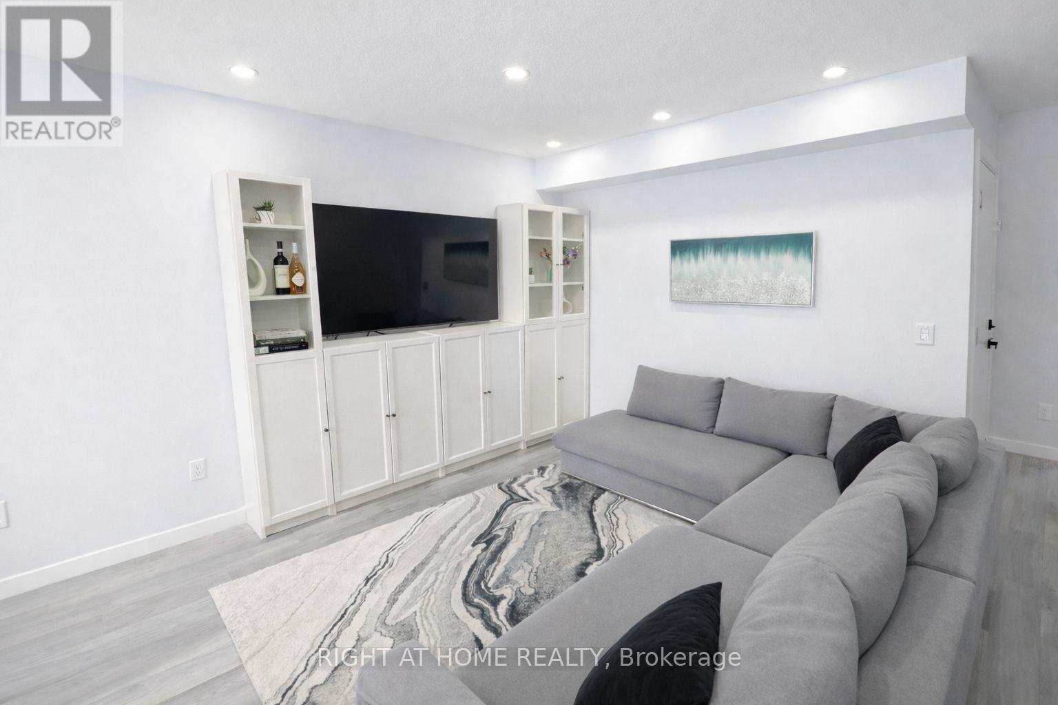 5 Michelle Drive, Orillia, Ontario  L3V 0B3 - Photo 9 - S12872962