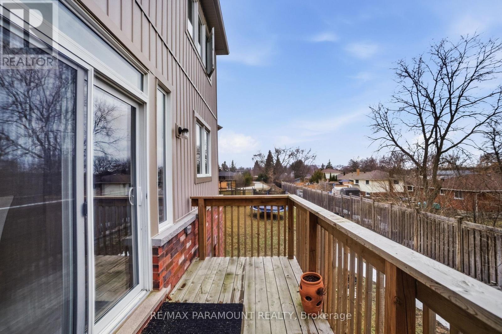 9 Mclean Avenue, Collingwood, Ontario  L9Y 3V2 - Photo 7 - S12872970