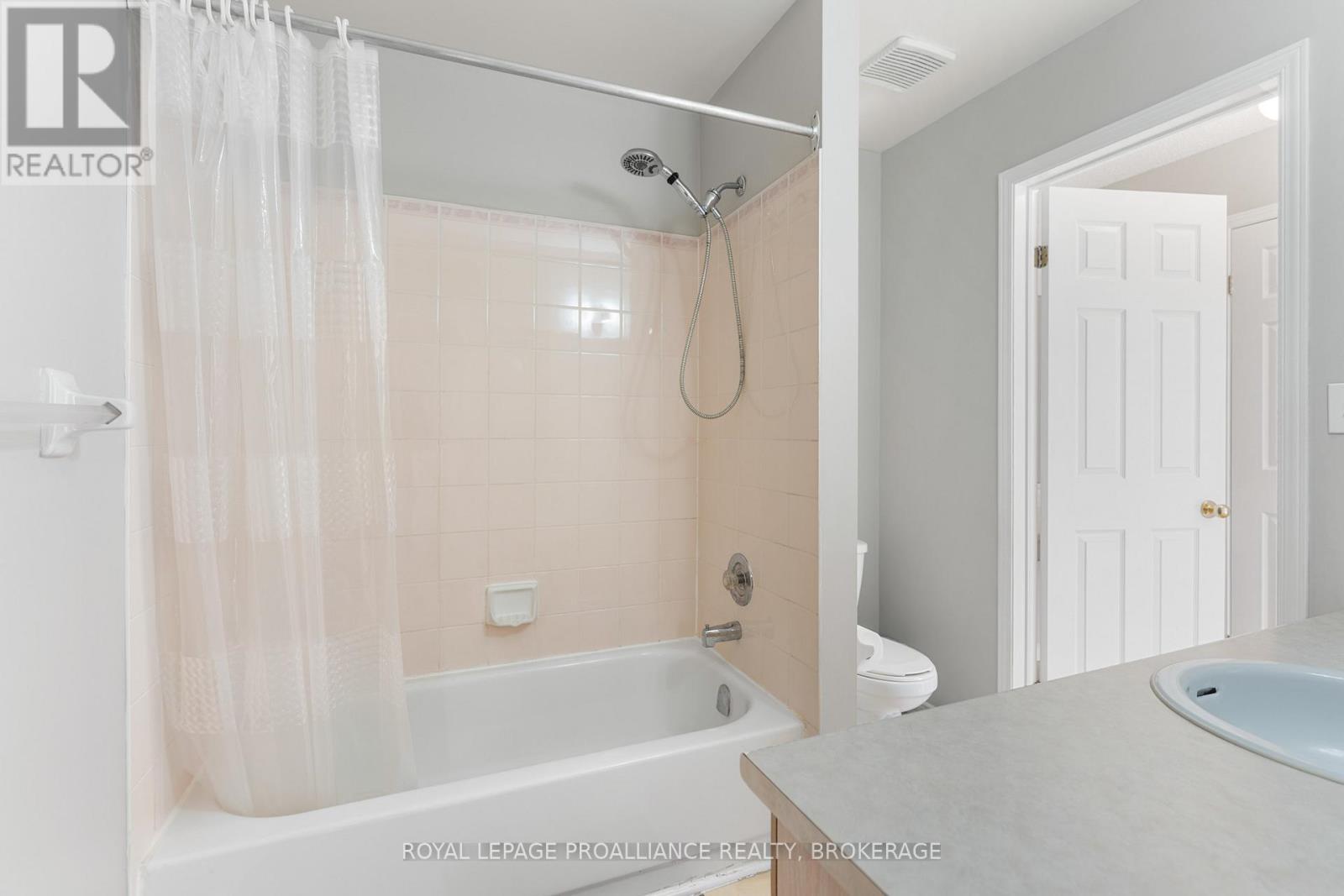 397 Malabar Drive, Kingston (East Gardiners Rd), Ontario  K7M 8X1 - Photo 37 - X12872940