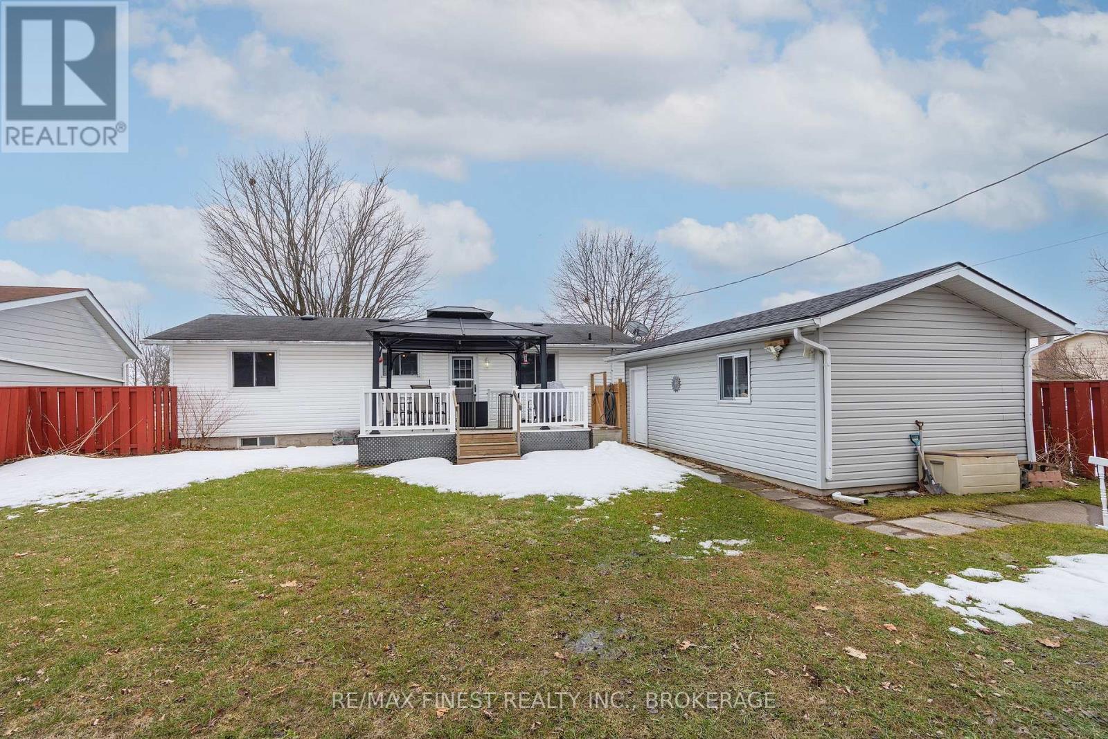 51 Harvard Place, Loyalist (Amherstview), Ontario  K7N 1J5 - Photo 14 - X12872968