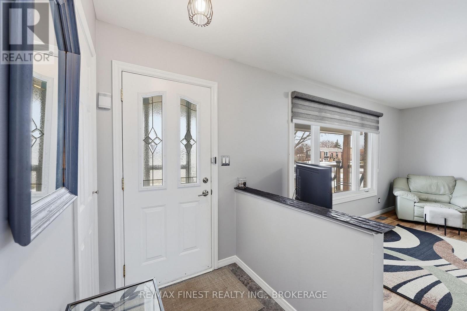 51 Harvard Place, Loyalist (Amherstview), Ontario  K7N 1J5 - Photo 21 - X12872968