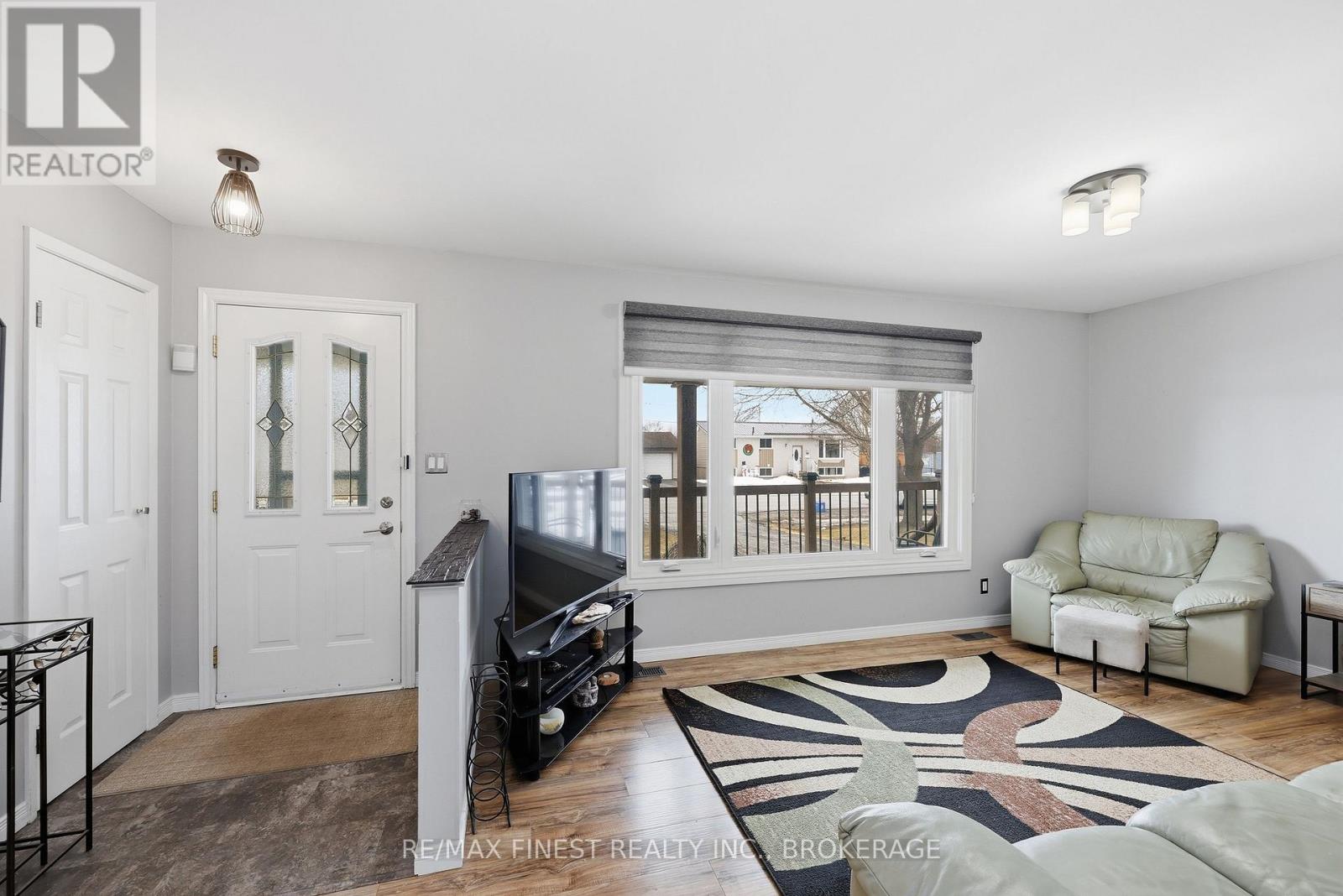 51 Harvard Place, Loyalist (Amherstview), Ontario  K7N 1J5 - Photo 23 - X12872968