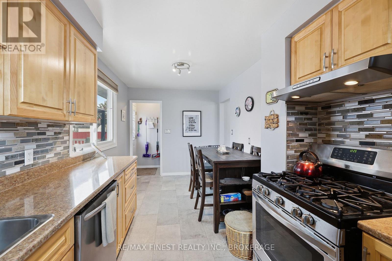 51 Harvard Place, Loyalist (Amherstview), Ontario  K7N 1J5 - Photo 30 - X12872968